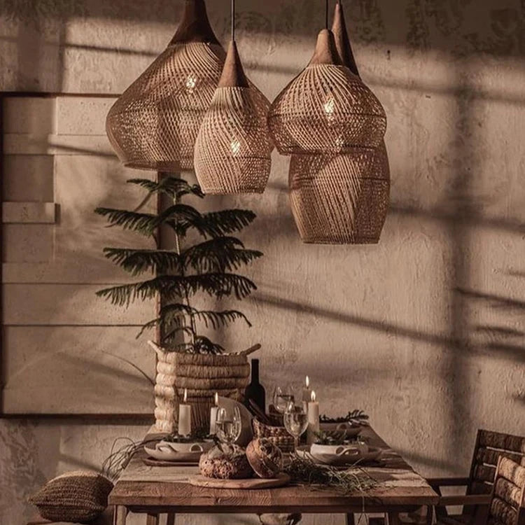 Ainsley Pendant Lamp Collection