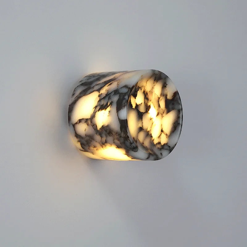 Kinsley Sconce