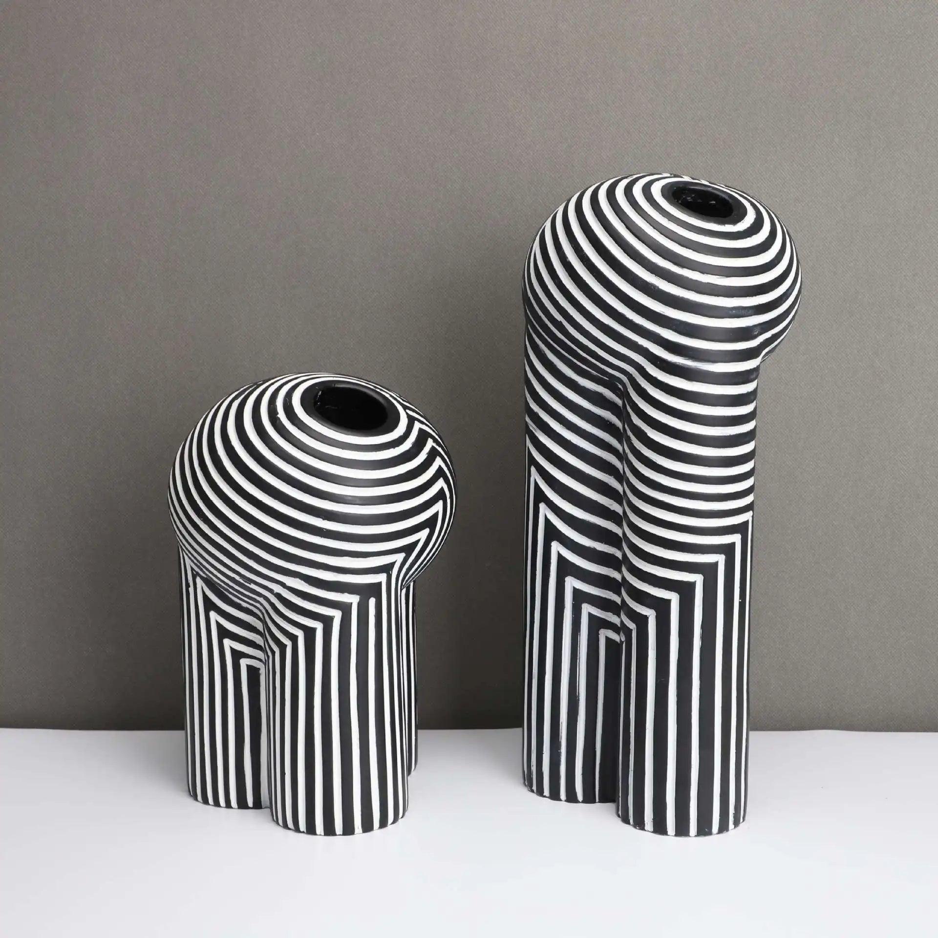 Modern Striped Vases - The deco nook