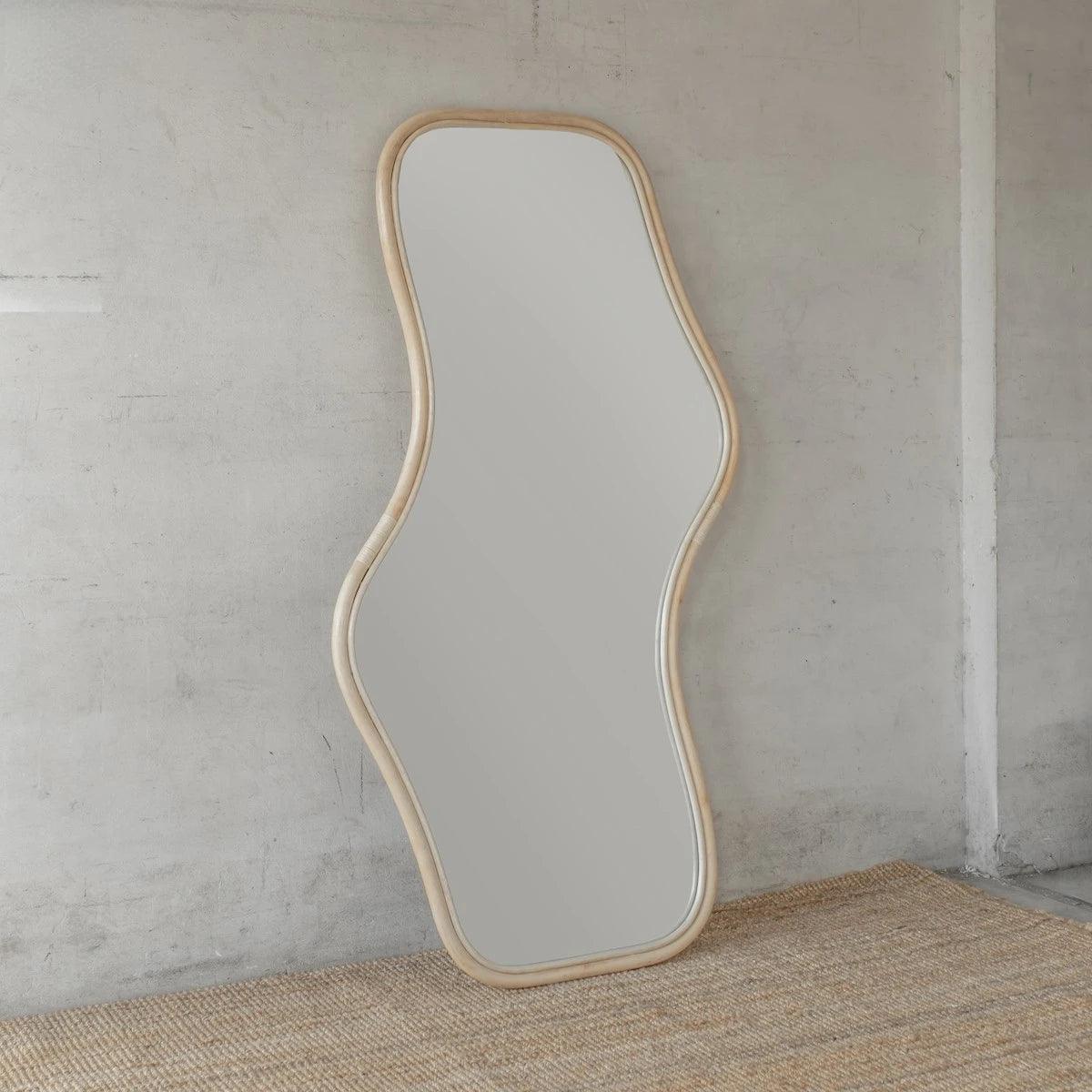 Preila Full-Lenght Mirror - The deco nook