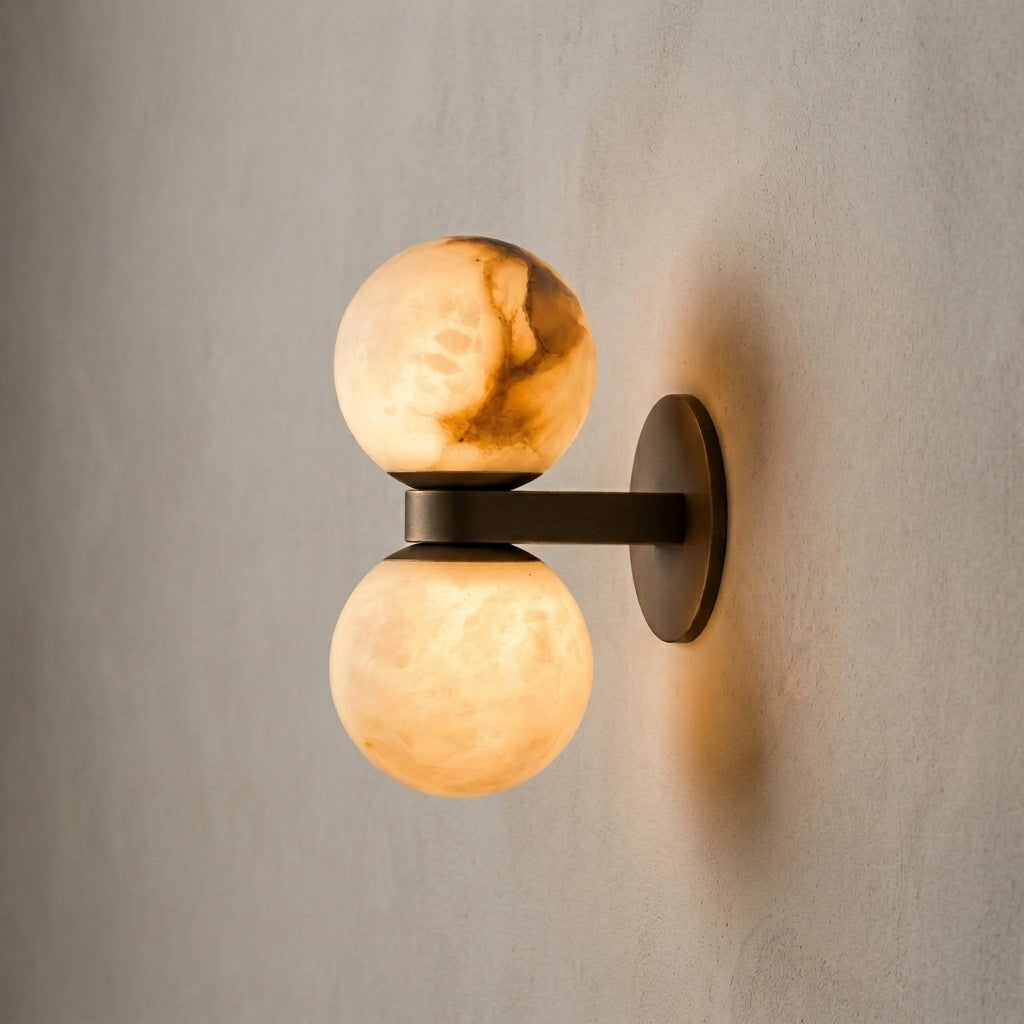 Eos Wall Lamp