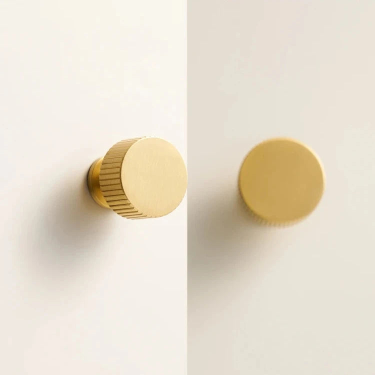 Solveig Knobs Collection