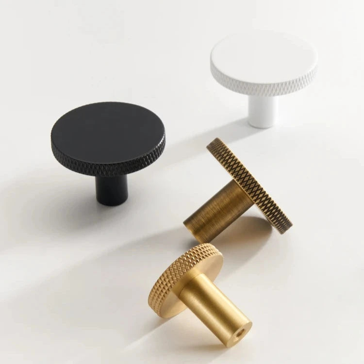 Oskar Knobs Collection