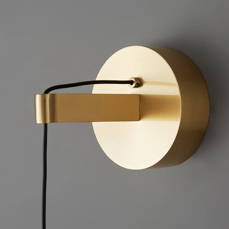 Quinn Wall Lamp