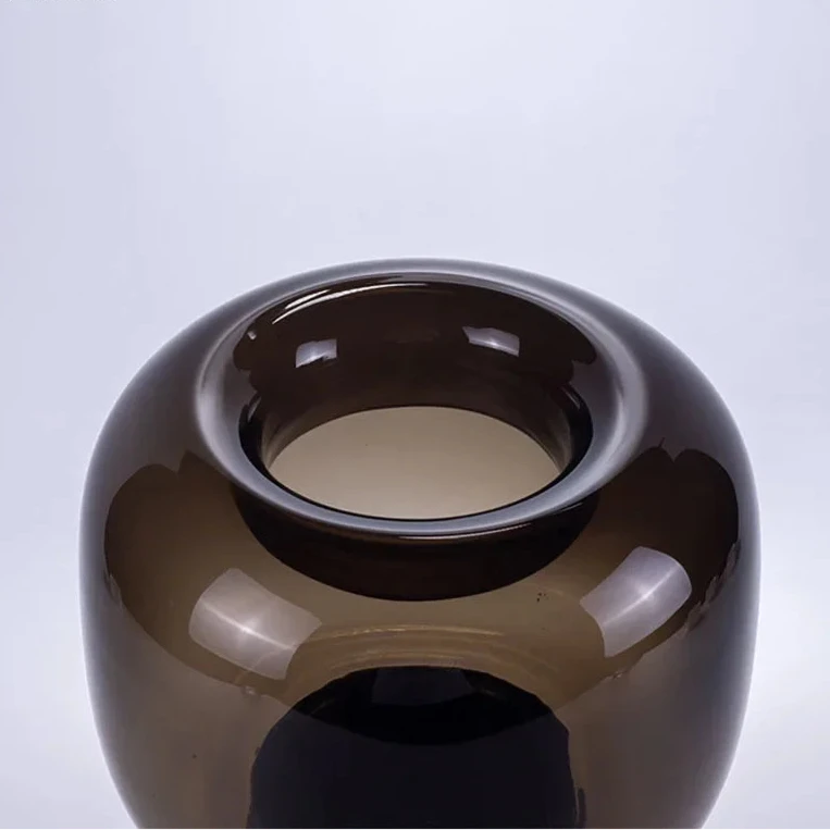 Vargmoor Vase Collection