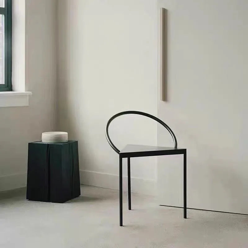 Hanoi Chair