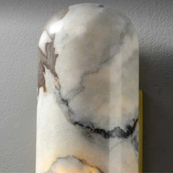Elina Sconce