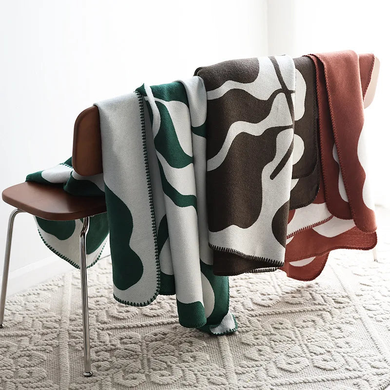 Knitted Abstract Throw Blanket The deco nook