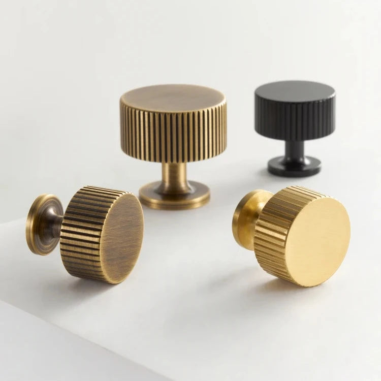 Solveig Knobs Collection