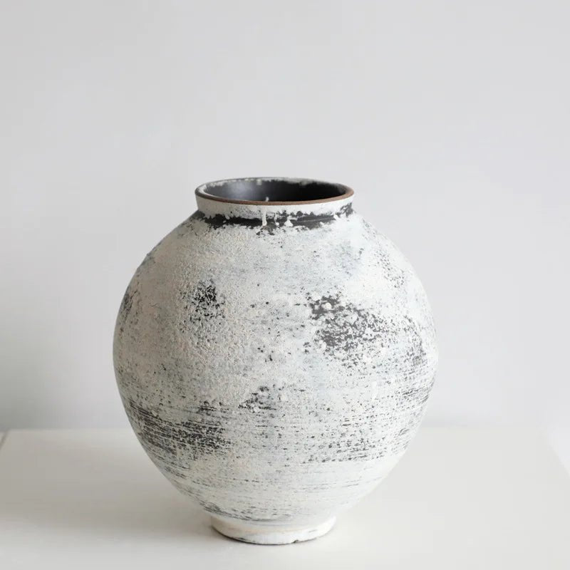 Edo Era Inspired Ceramic Vase - The deco nook