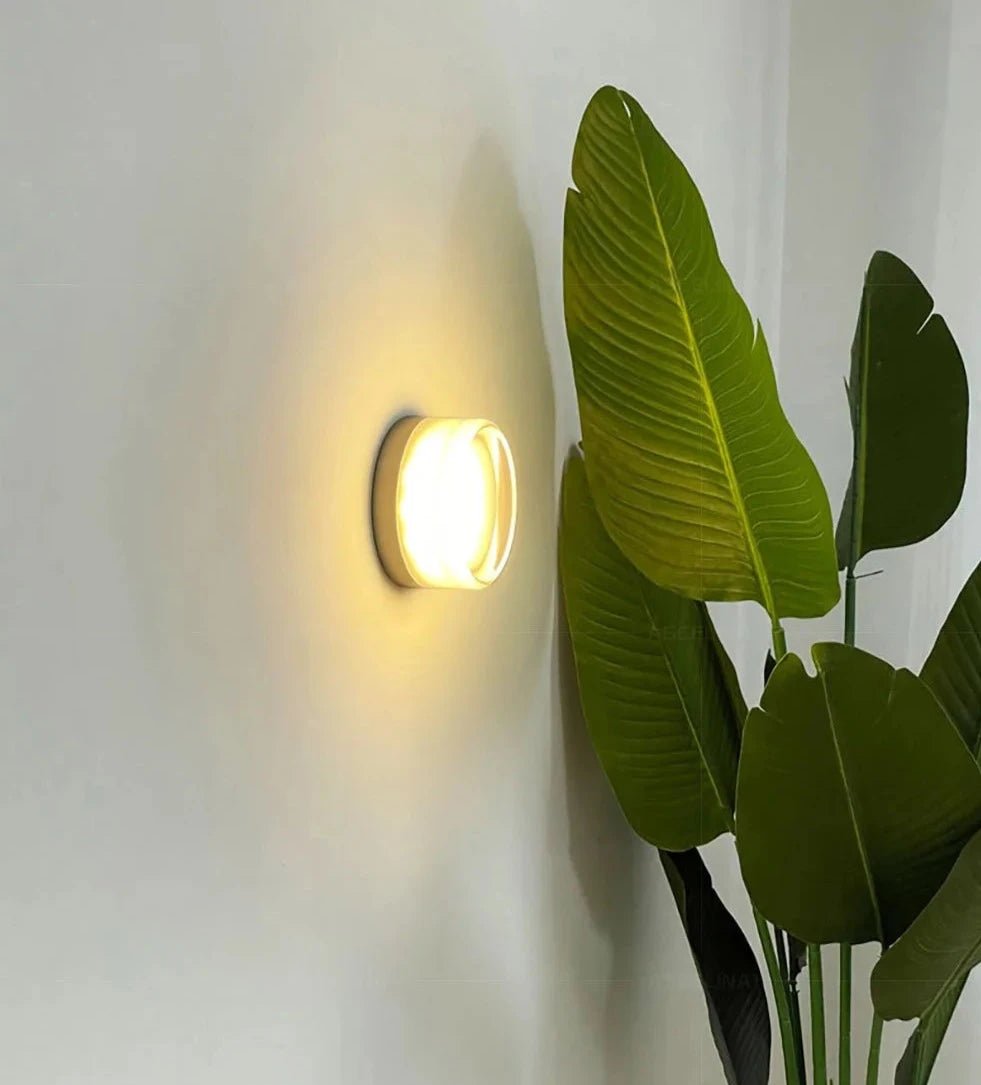 Lumina Glow Sconce - The deco nook