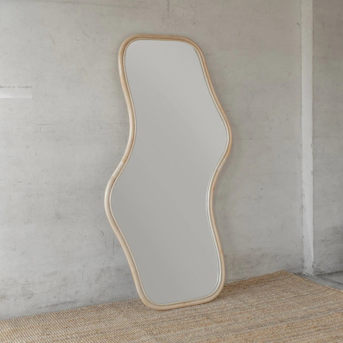 Preila Full - Lenght Mirror - The deco nook