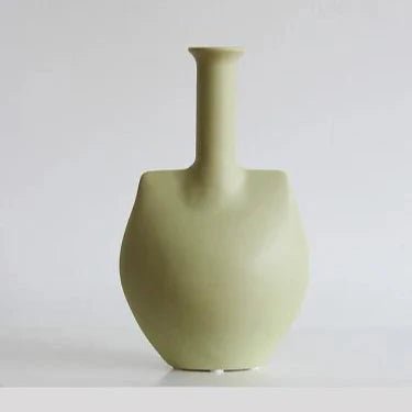 Silent Breeze Ceramic Vase - The deco nook